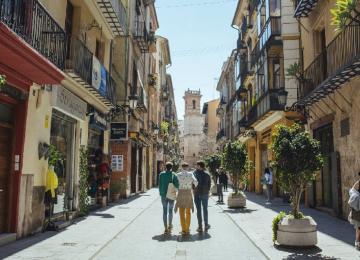 Quartiere del Carmen: una giornata nel cuore della città da vivere al massimo